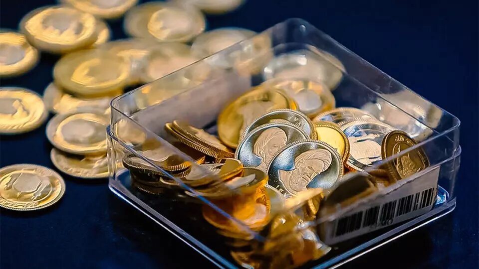 به گزارش برداشت اقتصادی، اصغر بالسینی گفت: بر اساس آگهی شماره ۷۸، بازه واریز وجه برای شرکت در این حراج، ساعت ۸ تا ۲۳ روز جمعه سوم اسفند ماه اعلام شده بود که این دوره ملغی و به ساعت ۸ تا ۱۱:۳۰ روز حراج منتقل شد.