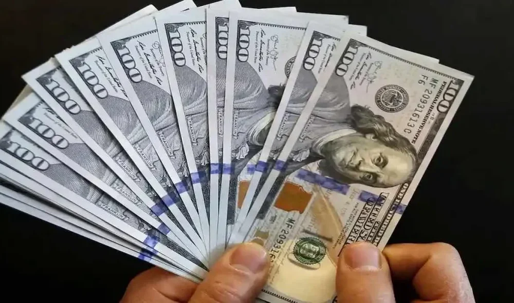 آیا دلار ۲۸۵۰۰ به سرنوشت ۴۲۰۰ دچار می‌شود؟