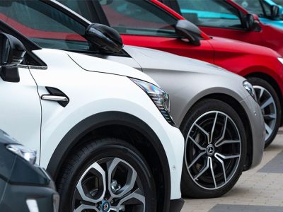 به گزارش برداشت اقتصادی: بازار خرید و فروش خودرو در روزهای اخیر وارد رکودی بی‌سابقه شده است. اگرچه حدود ده روز گذشته بازار تکان‌های محدودی را تجربه کرد اما این روند دوام نیاورد و معاملات اکنون به ندرت انجام می‌شود.