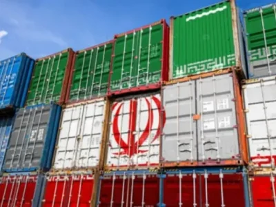 به گزارش برداشت اقتصادی: محمد دبیری در گفت‌وگو با خبرنگار سازمان توسعه تجارت ایران گفت: معرفی الگوهای موفق صادراتی و نمایش مسیرهای موفق برای سایر فعالان صادراتی برای سایر فعالان اقتصادی نقشه راه ترسیم می‌کند آن هم در شرایطی که صادرکنندگان با مشکلات داخلی و خارجی روبرو هستند.