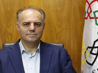به گزارش برداشت اقتصادی: اکبر گداری در گفت‌وگو با خبرنگار سازمان توسعه تجارت ایران، فلسفه صادرات، را افزایش مقیاس تولید و کاهش هزینه‌های تمام شده اعلام کرد و گفت: اگر تولید، برای بازار داخلی انجام شود، مقیاس تولید محدود است و هزینه‌های ثابت سرشکن نمی‌شوند، در نتیجه تحقیق و توسعه توجیه اقتصادی ندارد و نوآوری کاهش می‌یابد.