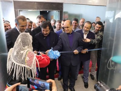 به گزارش برداشت اقتصادی به نقل از روابط عمومی و امور بین‌الملل سازمان منطقه آزاد انزلی: براین اساس 9 طرح تولیدی-صنعتی با میزان سرمایه‌گذاری 198 میلیارد تومانی و اشتغالزایی مستقیم برای 199 نفر توسط بخش خصوصی در زمینه‌های تجهیزات رایانه، یخچال‌های صنعتی، پوشاک، قطعات خودرو، تولید کیسه پلاستیک، عطر، و پوشاک به صورت رسمی در مدار تولید قرار گرفت.