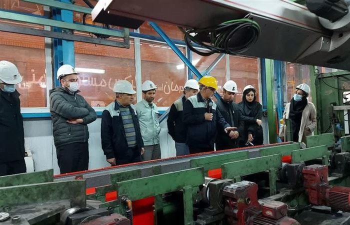 به گزارش برداشت اقتصادی: رئیس اداره نظارت بر ناشران گروه صنعتی و معدنی سازمان بورس در این دیدار گفت: بازدید از ذوب‌آهن اصفهان واقعاً فراتر از تصوری بود که از این مجموعه داشتیم و آنچه مشاهده شد، نشان‌دهنده ظرفیت‌ها و توانمندی‌های قابل توجه این شرکت است.